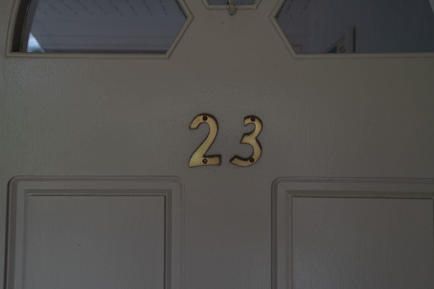 The front entrance of a Prestige Headland Ocean 3 bedroom villa at Pandanus Palms Resort